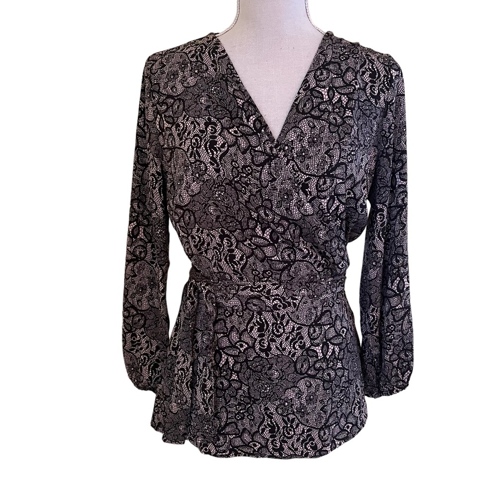Gigi Parker Blush and Black Lace Print Wrap Blouse M